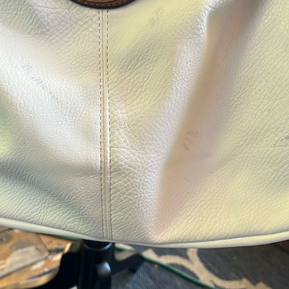 Michael Kors White and Tan Shoulder Bag with Gold Hardware - Picture 14 of 14